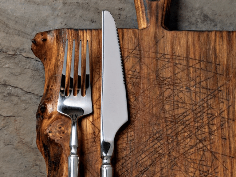 Wood vs. Plastic vs. Bamboo: A Complete Material Safety Comparison